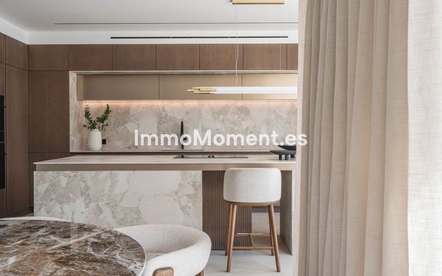 Revente - Villa - Marbella - Marbesa