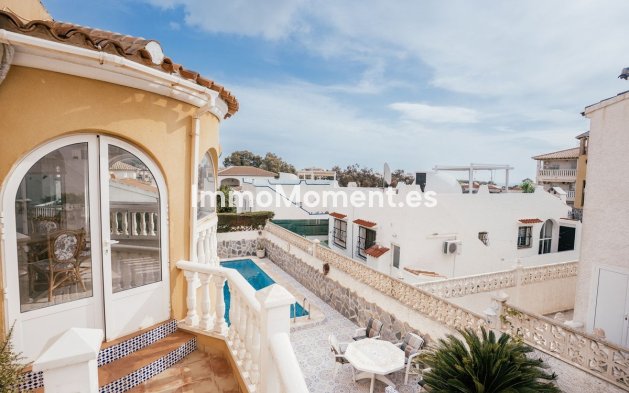 Resale - Villa - Orihuela - Villamartin