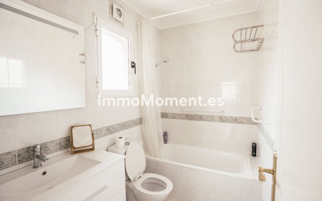 Resale - Villa - Orihuela - Villamartin