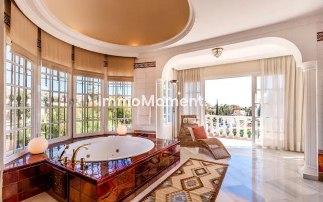 Revente - Villa - Marbella - Nueva Andalucía