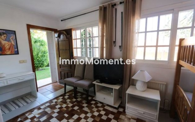 Revente - Villa - Marbella - Nueva Andalucía