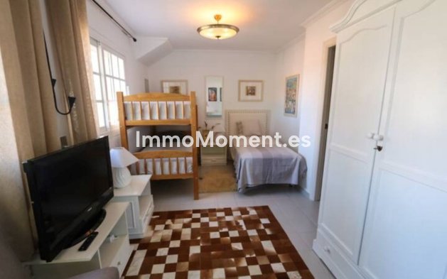 Revente - Villa - Marbella - Nueva Andalucía