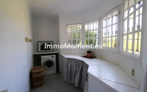 Revente - Villa - Marbella - Nueva Andalucía