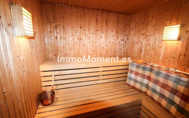 Revente - Villa - Marbella - Nueva Andalucía