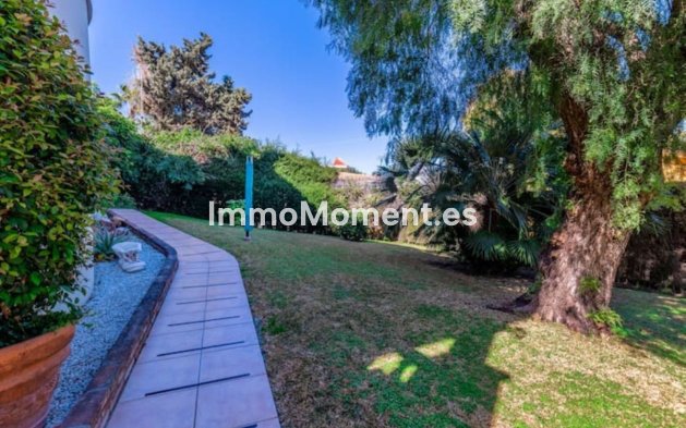Revente - Villa - Marbella - Nueva Andalucía