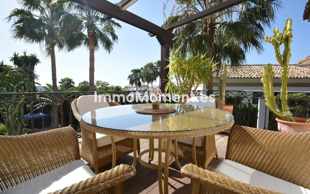 Resale - Villa - Marbella - Nueva Andalucía