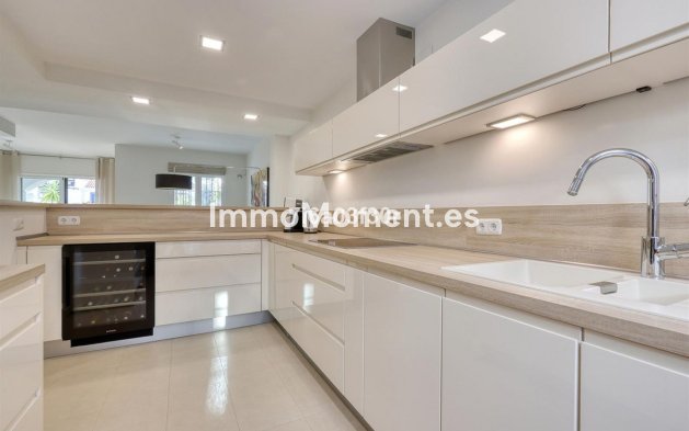 Wiederverkauf - Reihenhaus - Marbella - San Pedro de Alcántara