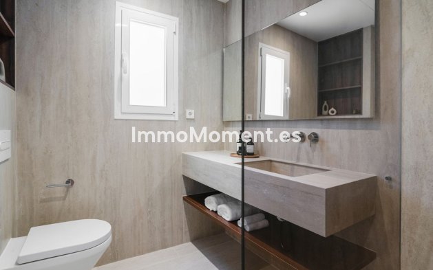 Wiederverkauf - Wohnung - Marbella - Nueva Andalucía