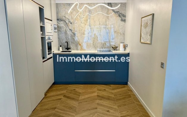 Wiederverkauf - Wohnung - Fuengirola - Fuengirola Centro