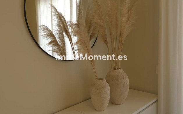 Wiederverkauf - Wohnung - Estepona  - Valle Romano