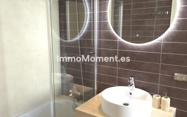 Wiederverkauf - Wohnung - Estepona  - Valle Romano