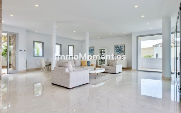 Wiederverkauf - Villa - Benahavís - Los Arqueros