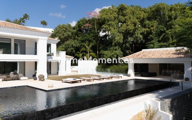 Resale - Villa - Benahavís - Benahavís Centro