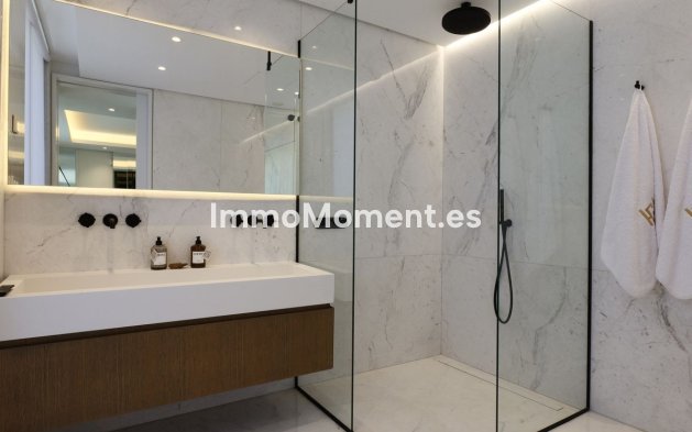 Resale - Villa - Benahavís - Benahavís Centro