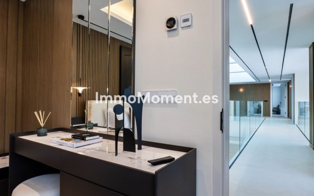 Resale - Villa - Benahavís - Benahavís Centro