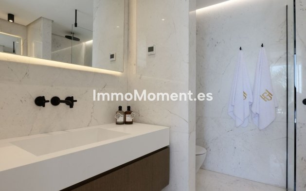 Resale - Villa - Benahavís - Benahavís Centro