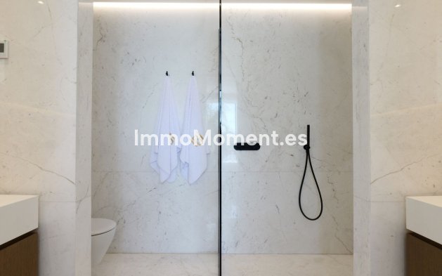 Resale - Villa - Benahavís - Benahavís Centro