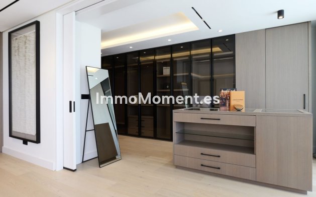 Resale - Villa - Benahavís - Benahavís Centro