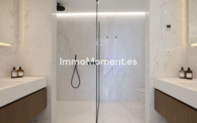 Resale - Villa - Benahavís - Benahavís Centro