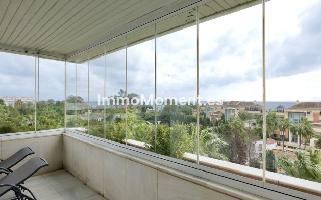 Resale - Apartment - Marbella - Puerto Banús