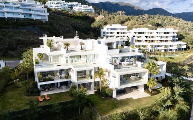 Wiederverkauf - Wohnung -   Inländisch - Ojén