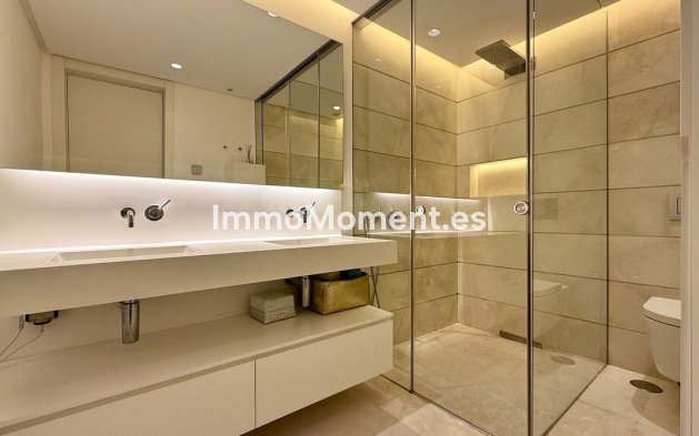 Wiederverkauf - Wohnung -   Inländisch - Ojén