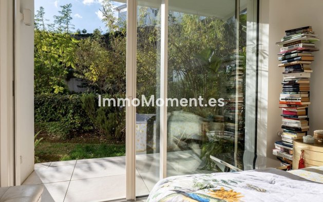 Wiederverkauf - Wohnung -   Inländisch - Ojén