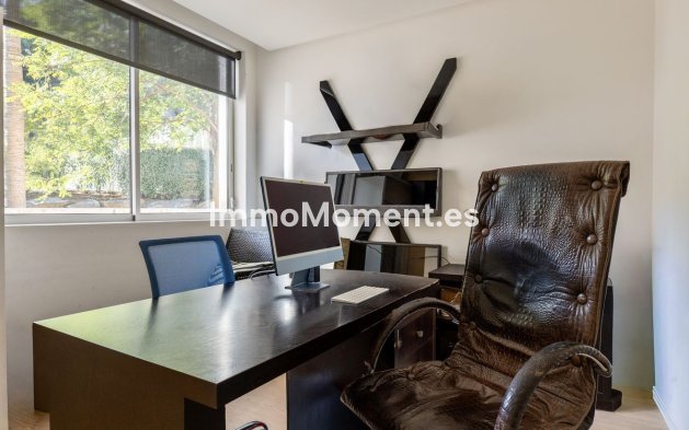 Wiederverkauf - Wohnung -   Inländisch - Ojén