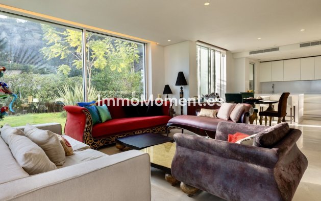 Wiederverkauf - Wohnung -   Inländisch - Ojén