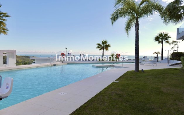 Wiederverkauf - Wohnung -   Inländisch - Ojén