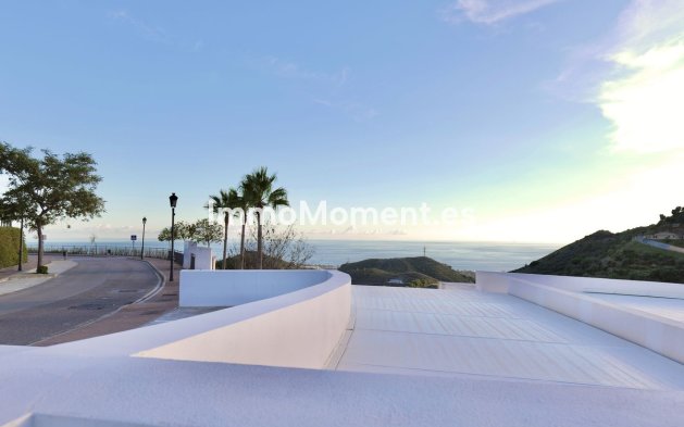 Wiederverkauf - Wohnung -   Inländisch - Ojén