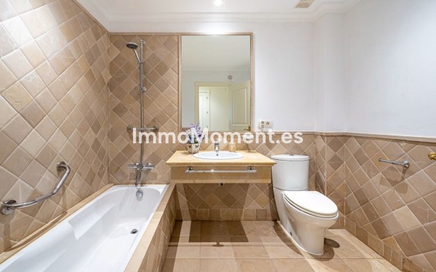 Revente - Appartement - Estepona  - New Golden Mile
