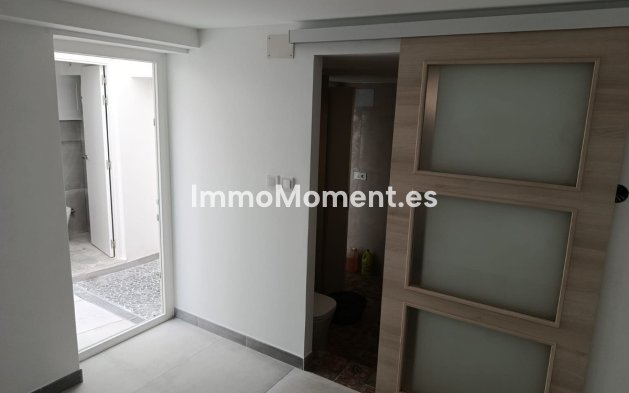 Wiederverkauf - Wohnung -   Inländisch - Alhaurín el Grande Centro