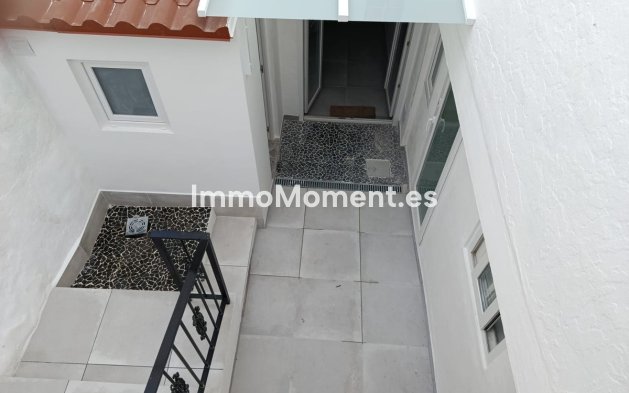 Wiederverkauf - Wohnung -   Inländisch - Alhaurín el Grande Centro