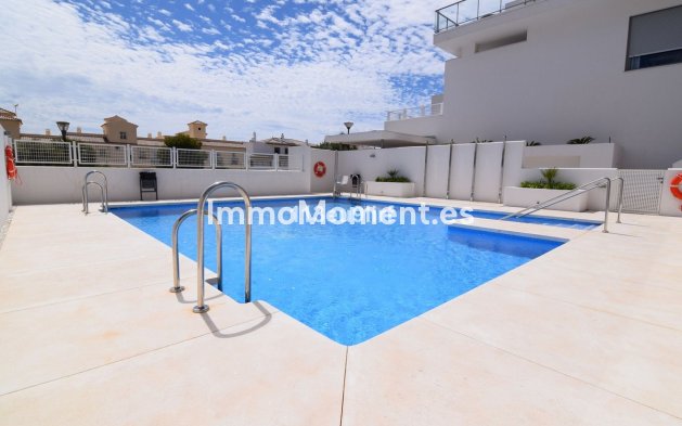Resale - Apartment - Benalmadena - Benalmadena Pueblo