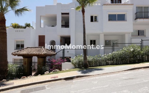 Wiederverkauf - Wohnung - Marbella - Nueva Andalucía