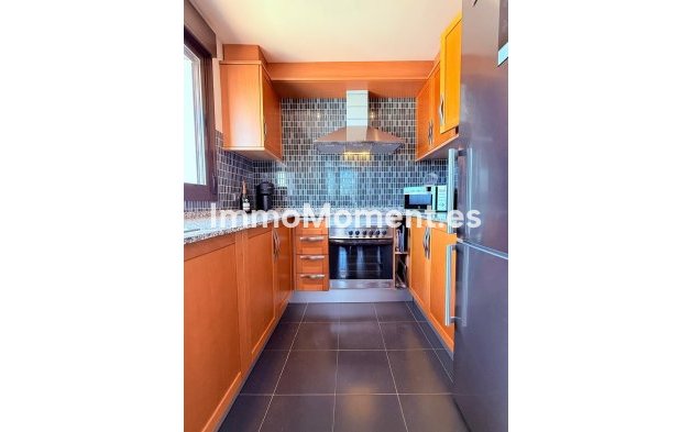 Wiederverkauf - Wohnung - Estepona  - Estepona Centro