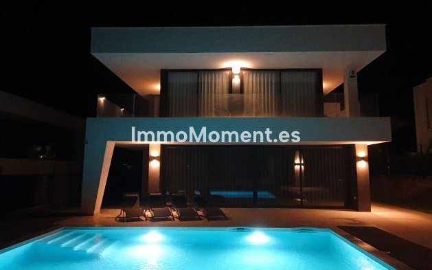 Wiederverkauf - Villa - Manilva - La Duquesa