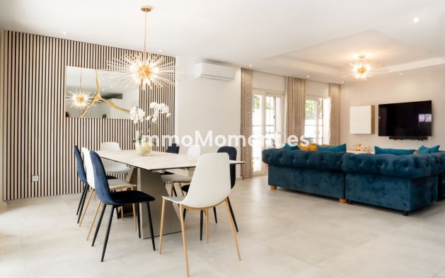 Revente - Villa - Estepona  - Estepona Centro