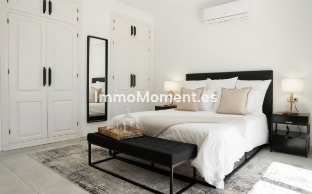 Revente - Villa - Estepona  - Estepona Centro