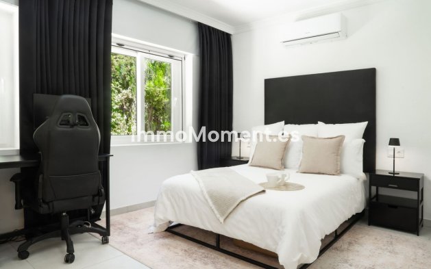 Revente - Villa - Estepona  - Estepona Centro