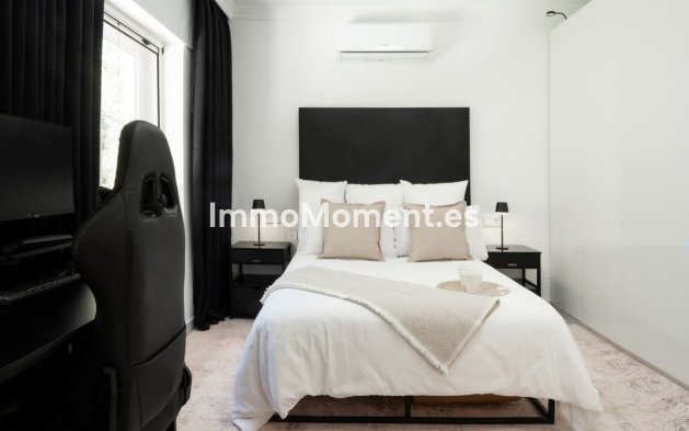 Revente - Villa - Estepona  - Estepona Centro