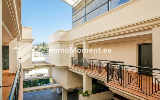 Wiederverkauf - Wohnung - Marbella - Puerto Banús