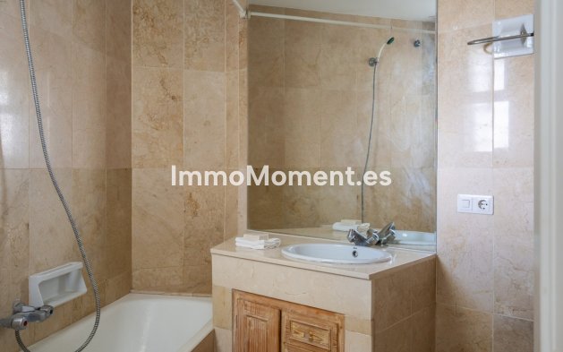 Wiederverkauf - Wohnung - Marbella - Guadalmina Alta