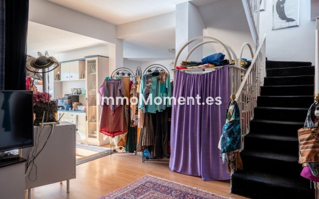 Revente - Maison mitoyenne - Intérieur                       - Monda