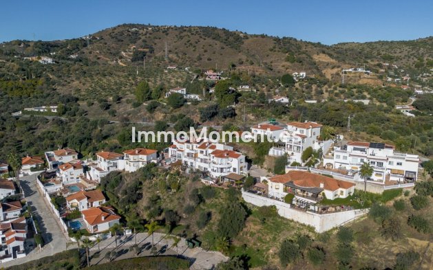 Revente - Maison mitoyenne - Intérieur                       - Monda