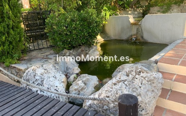 Resale - Apartment - Marbella - Elviria