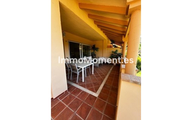 Wiederverkauf - Wohnung - Marbella - Elviria