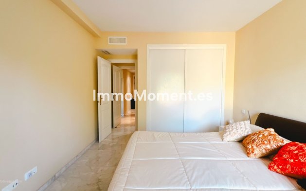 Resale - Apartment - Marbella - Reserva de Marbella