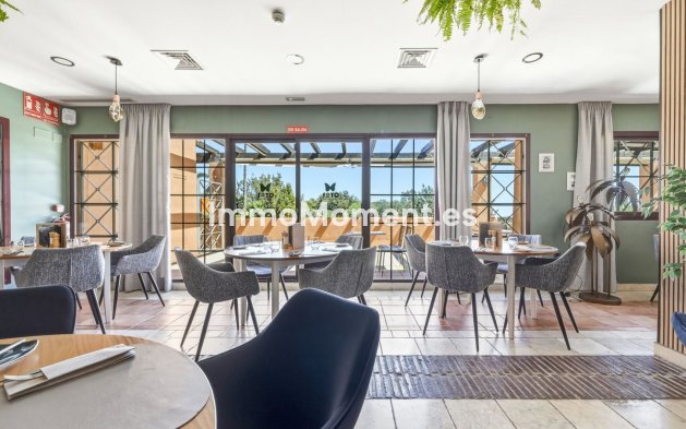 Wiederverkauf - Wohnung - Marbella - La Mairena